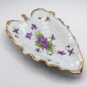 Vintage Hand Painted Trinket/Candy Dish, Violets, Gold Trim